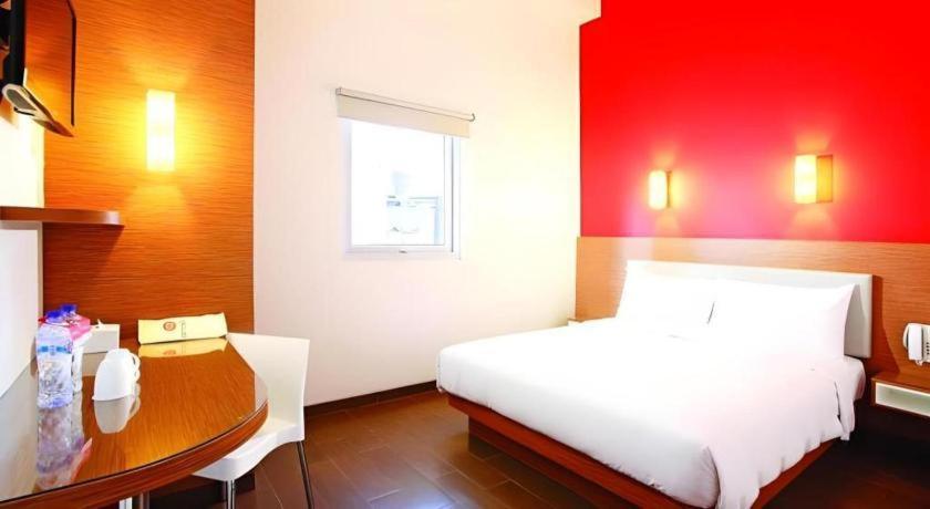 Amaris Hotel Pakuan Μπογκόρ Εξωτερικό φωτογραφία